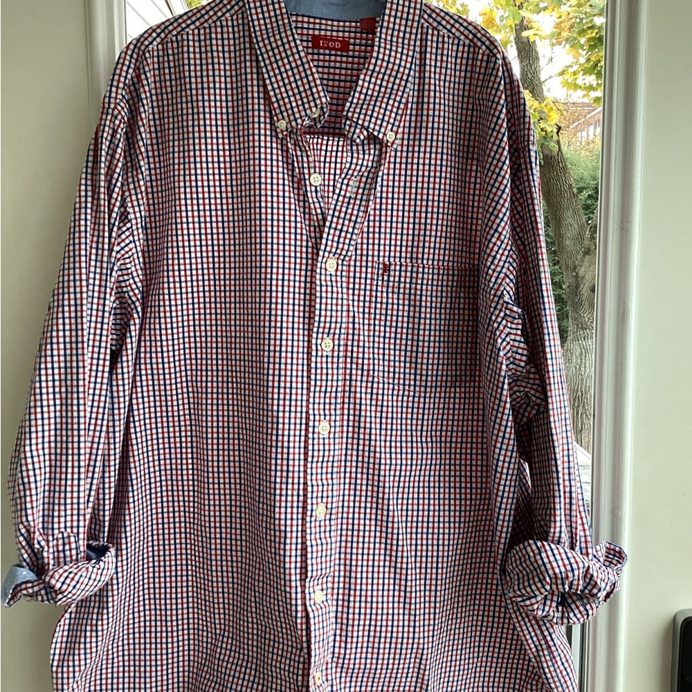 Izod Men's Red and Blue Plaid Button Down Shirt